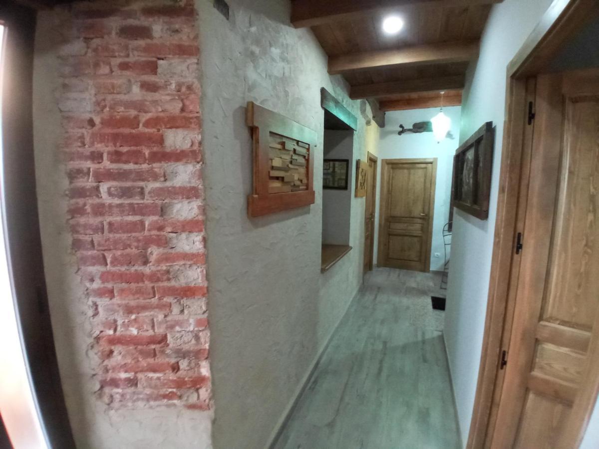 Hostal La Medina De Camponaraya 外观 照片