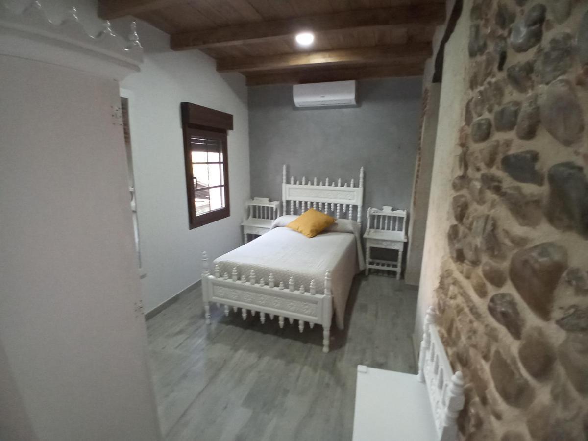 Hostal La Medina De Camponaraya 外观 照片