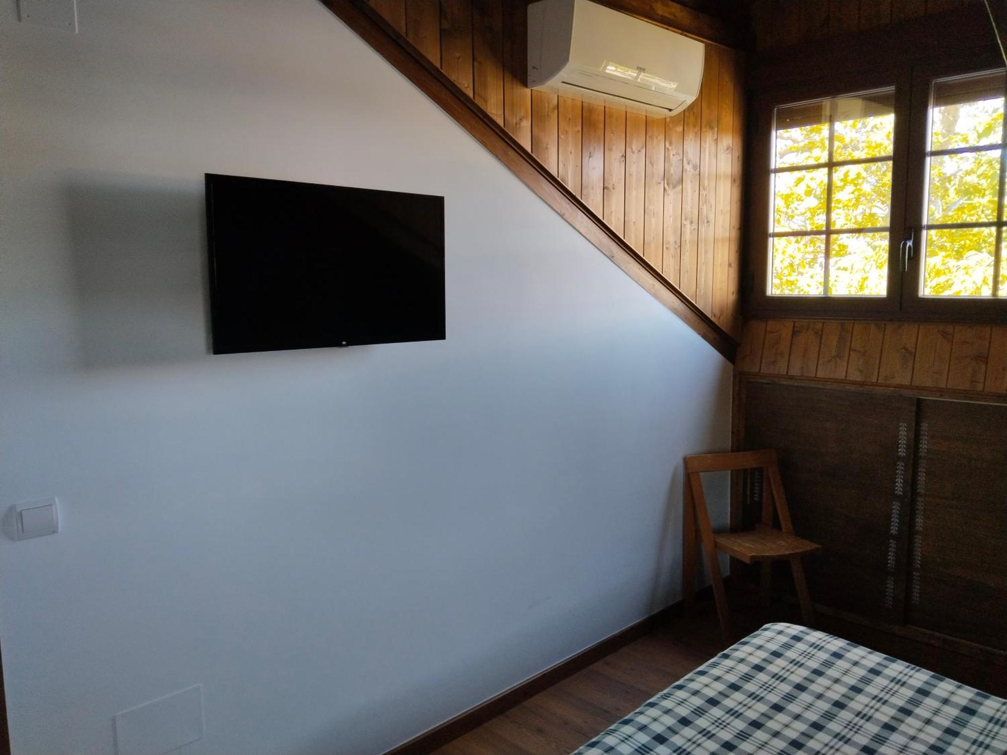 Hostal La Medina De Camponaraya 外观 照片